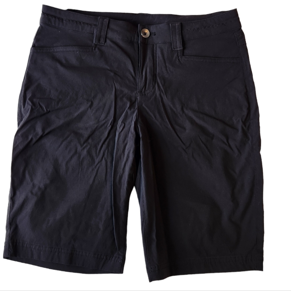 Eddie Bauer Shorts Black Bermuda Athletic, nylon & spandex, 10" inseam, Sz 4